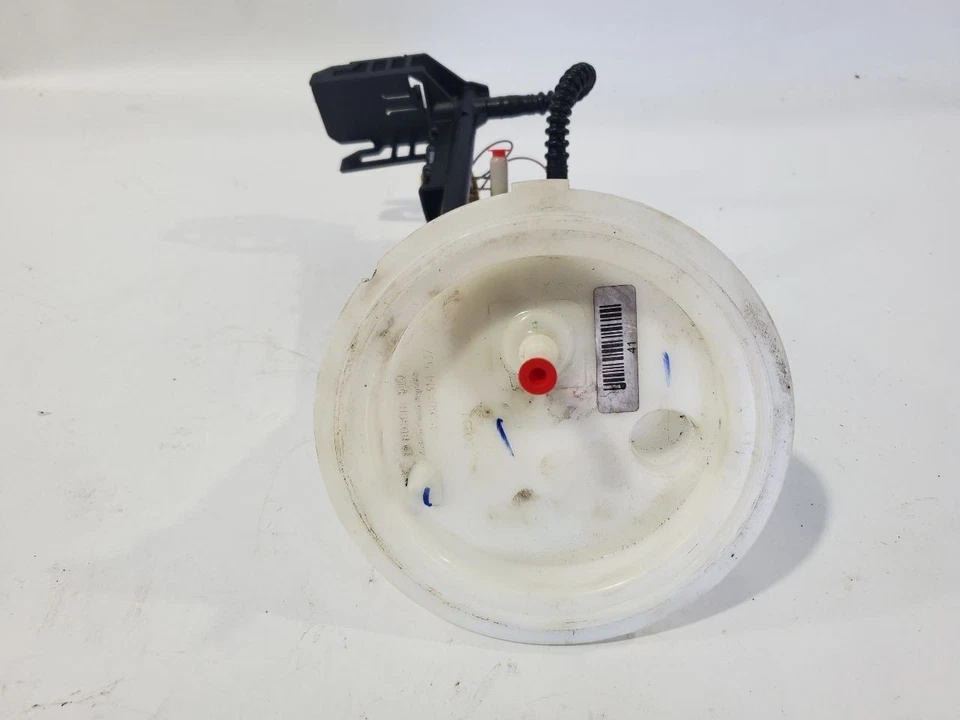 BMW 525I 2006 2007 OEM bomba de combustible transmisor solo 0580314537 Foto 2 de 4