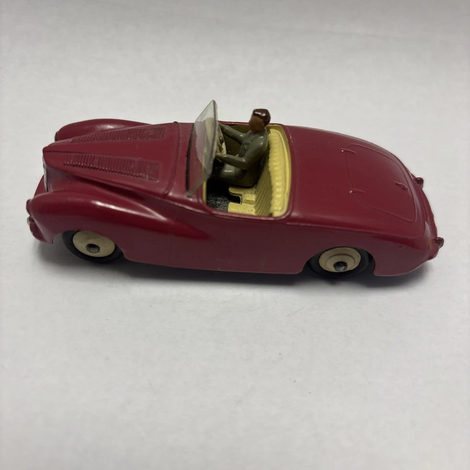 Dinky Toys 107 Sunbeam Alpine  With Driver 1950s Diecast Car Maroon - Image 3 of 4
