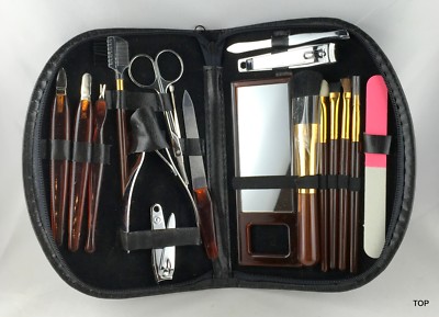 18 Teilig Maniküre und Kosmetik Set – Damen Kosmetikpinsel & Nagelpflegeset