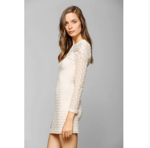 Dress The Population Noelle Dress In Cream Size Small - Picture 2 of 8