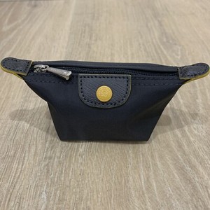 longchamps coin purse