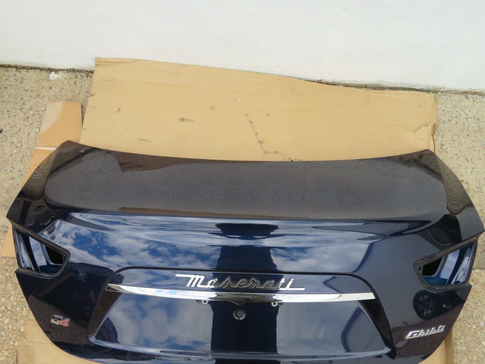 2014-2017 MASERATI GHIBLI S Q4 REAR TRUNK DECK LID COVER PANEL W/ INSULATION OEM