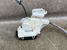 T&uuml;rschloss vorne rechts A2047203035 204Tkm Mercedes C218 CLS 500 12.1877.017