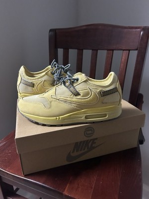 Nike Air Max 1 Travis Scott Men's Low Top Lace-Up Athletic Sneakers Beige