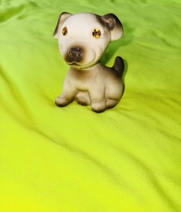 Vintage Roselane Pottery Dog Figurine #106 USA Sparkler Rhinestone Eyes MCM