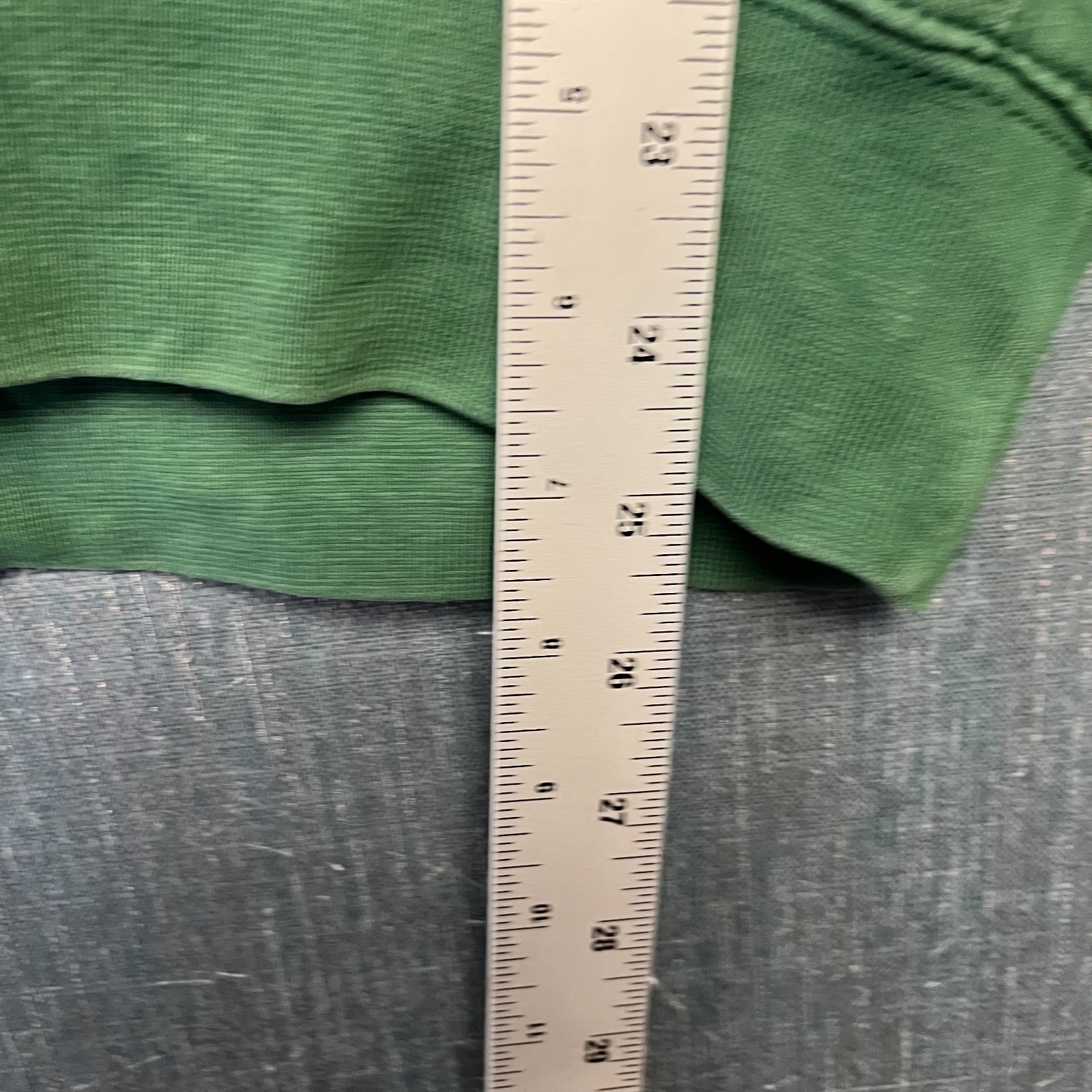 Nike Men's Hoodie Size M Green White Logo Graphic Pullover Sportswear Casual thumbnail 8