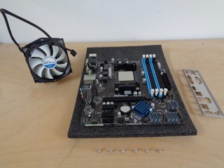 ASRock FM2A88M Pro3 FM2 Micro ATX Mainboard AMD A10 7800 Series 3.90 GHz CPU