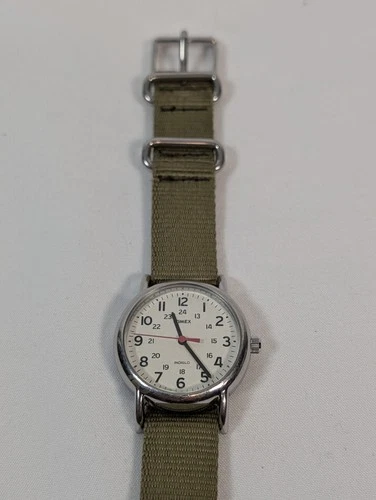 Vintage Timex Indiglo Mens Watch WR30M White Dial Green Nylon Band - Needs Batt.