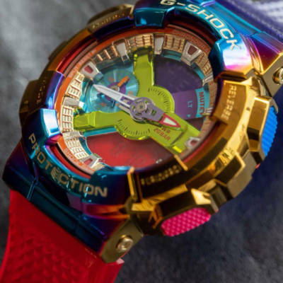 時計 G-SHOCK  GM-110RB-2A G-Shock GM-110RB-2A with Gold and Rainbow IP Metal Bezel - G