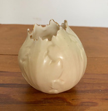 ANTIQUE RARE LOCKE & CO WORCESTER FLOWER BUD VASE