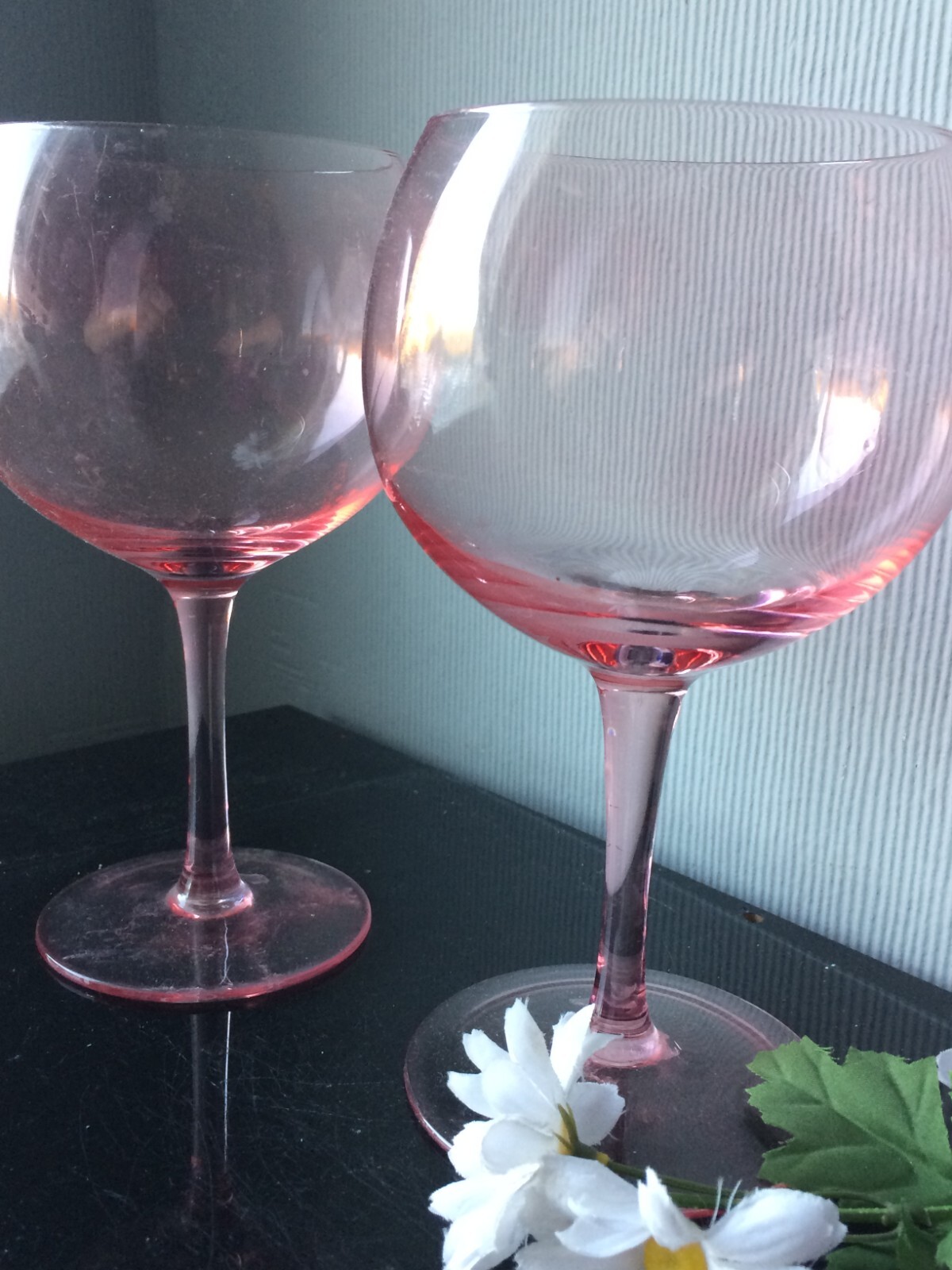 Large Pink Gin Glasses Balloon PAIR Of Martini Goblets Drink Wine
