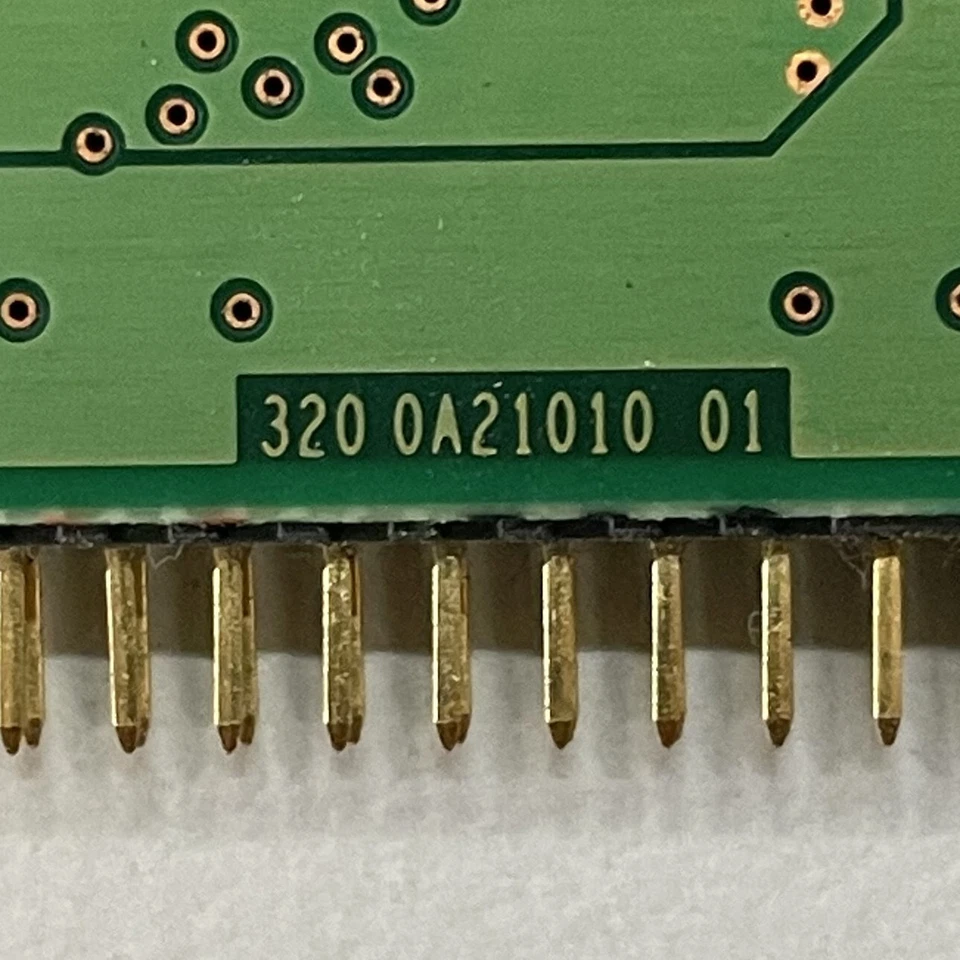 Hitachi 0A25393 2.5" ATA-100 HDD PCB Board 320 0A21010 01 FWA60A HTS541060G9AT00 - Image 2 of 4
