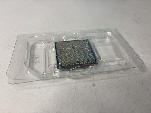 AMD Ryzen 7 9800X3D - Ryzen 7 9000 Series Zen 5 8-Core 5.2 GHz - Socket AM5 120W - Afbeelding 5 van 5
