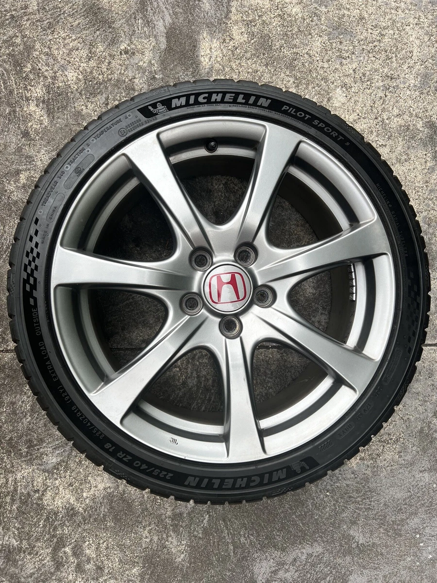 Honda Civic Type R FD2 OEM Rim with As New Michelin Pilot Sport 5 Tyre 225/40/18