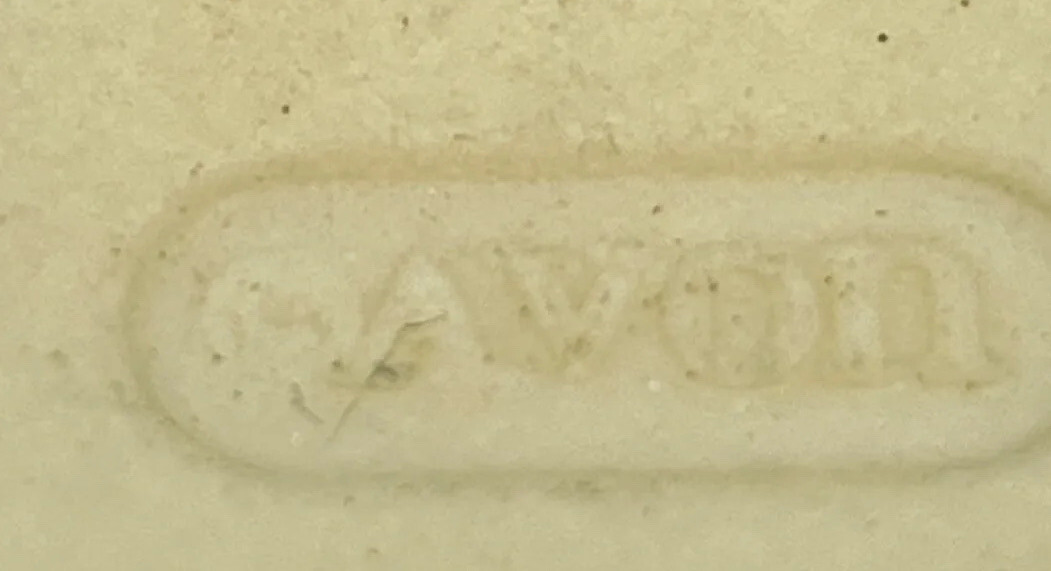 VTG AVON porcelain Brooch Flowers Off-White Pink Blue Floral Round Circle Signed thumbnail 3