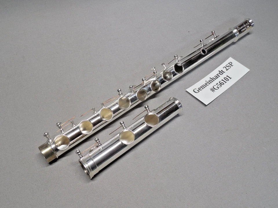 Gemeinhardt 2SP Silver Plated Flute W/ Case - New Pads  Polished   Reconditioned - Image 3 of 4