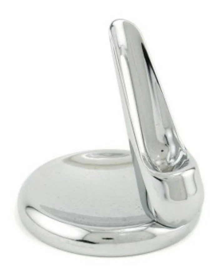 NEW Collector’s Gillette Art Of Shaving Fusion Chrome Shaving Razor Stand - Image 1 of 4