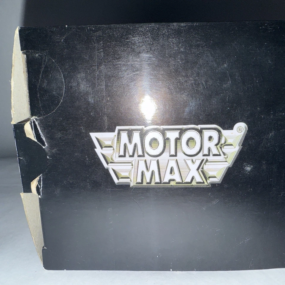 Motor Max 1:24 Scale 1964 CHEVROLET IMPALA Diecast - Blue - Image 4 of 4