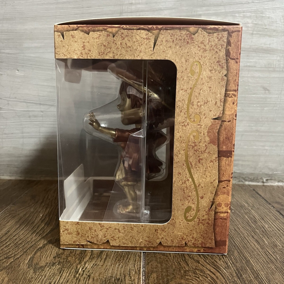 SCC Exclusive) Mighty Jaxx XXRAY One Piece Luffy Treasure Gold