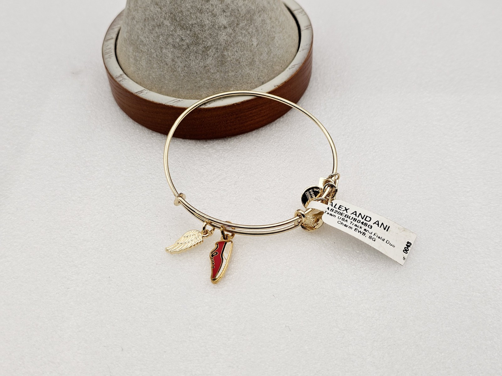 Alex Ani Team USA Track Team Duo Shiny Gold Charm Bangle