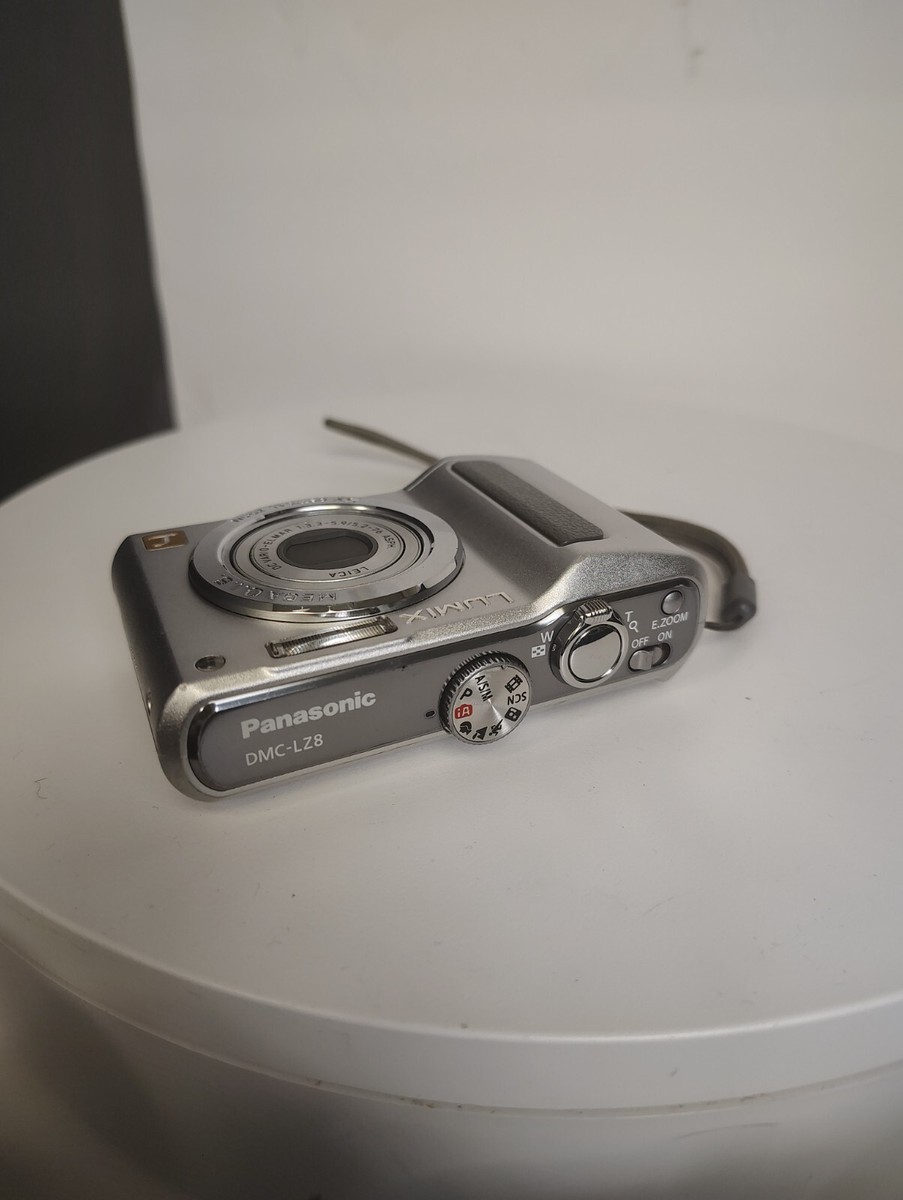LUMIX DMC-FP8 海外モデル　デジカメ　シルバーPanasonic一式 LUMIX DMC-FP8 海外モデル デジカメ シルバーPanasonic一式 概要