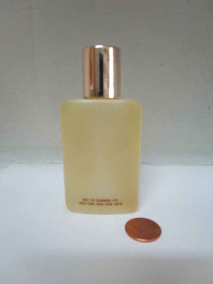 GUCCI BY GUCCI 1.6 OZ SALPICADURAS DESPUÉS DEL AFEITADO PARA HOMBRE DE COLECCIÓN Foto 2 de 3