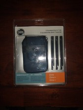 BRAND NEW Palm One Zire Essentials Kit P10996U L2 Zire 21 31 72 INDIVIDUAL