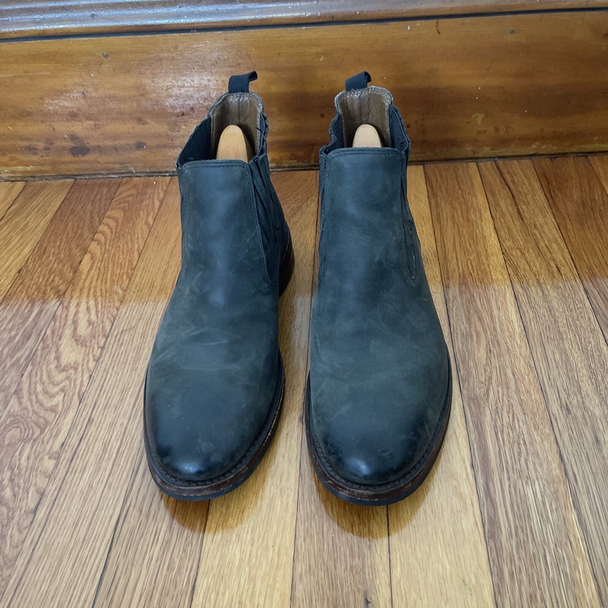 LL Bean Signature Hawthorne Chelsea Shoes Boots Men display picture 2