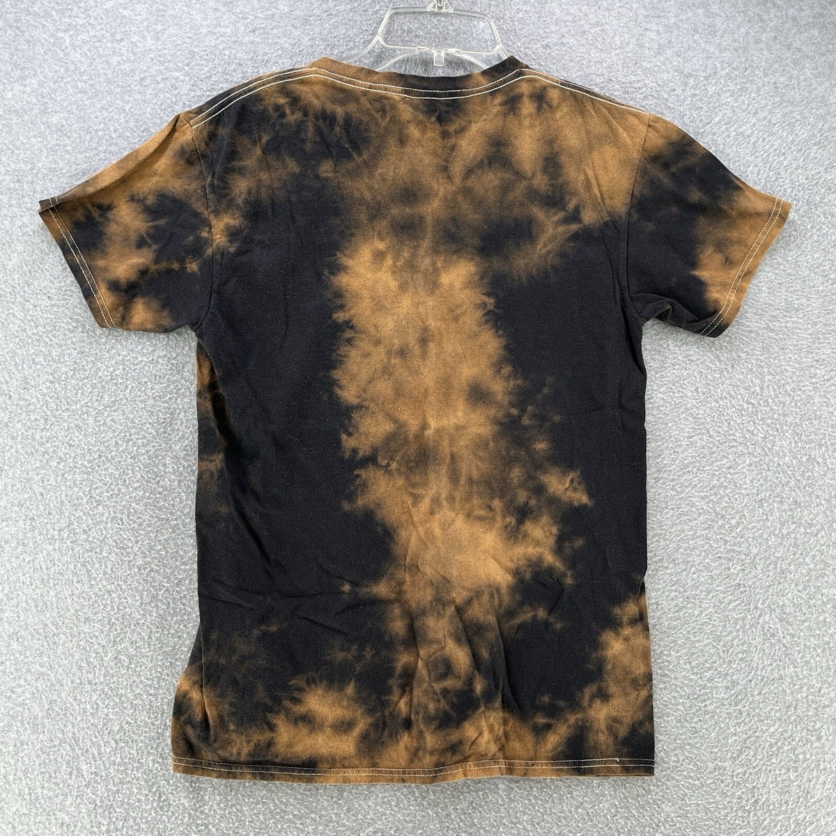 NWT Cheech & Chong Mens T Shirt Small S Graphic Tie Dye Brown