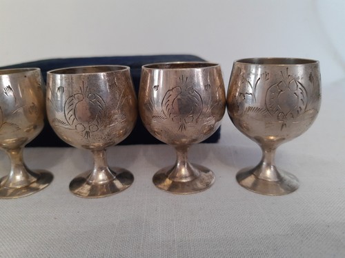 Vintage Mini Small Goblets Cups EPNS in Velvet Box Silver Cup Goblet Set of 6 - Picture 3 of 24