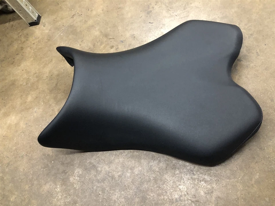 Sillín asiento conductor delantero Yamaha YZF-R1 YZF R1 YZFR1 07 08 2007 2008 OEM Foto 2 de 4