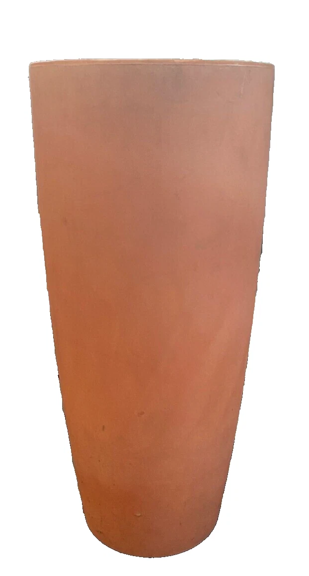 Vaso cilindro trequanda festonato in terracotta