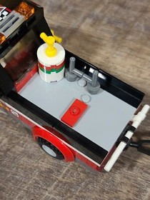 LEGO- CITY- RACING BIKE TRANSPORTER- 60084 -100% COMPLETE!