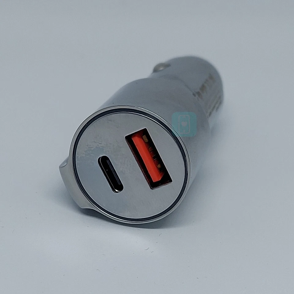 Fast Charging 3 in 1 Stainless Steel Type C & Type A USB 18W Car Phone Charger - Image 2 of 4