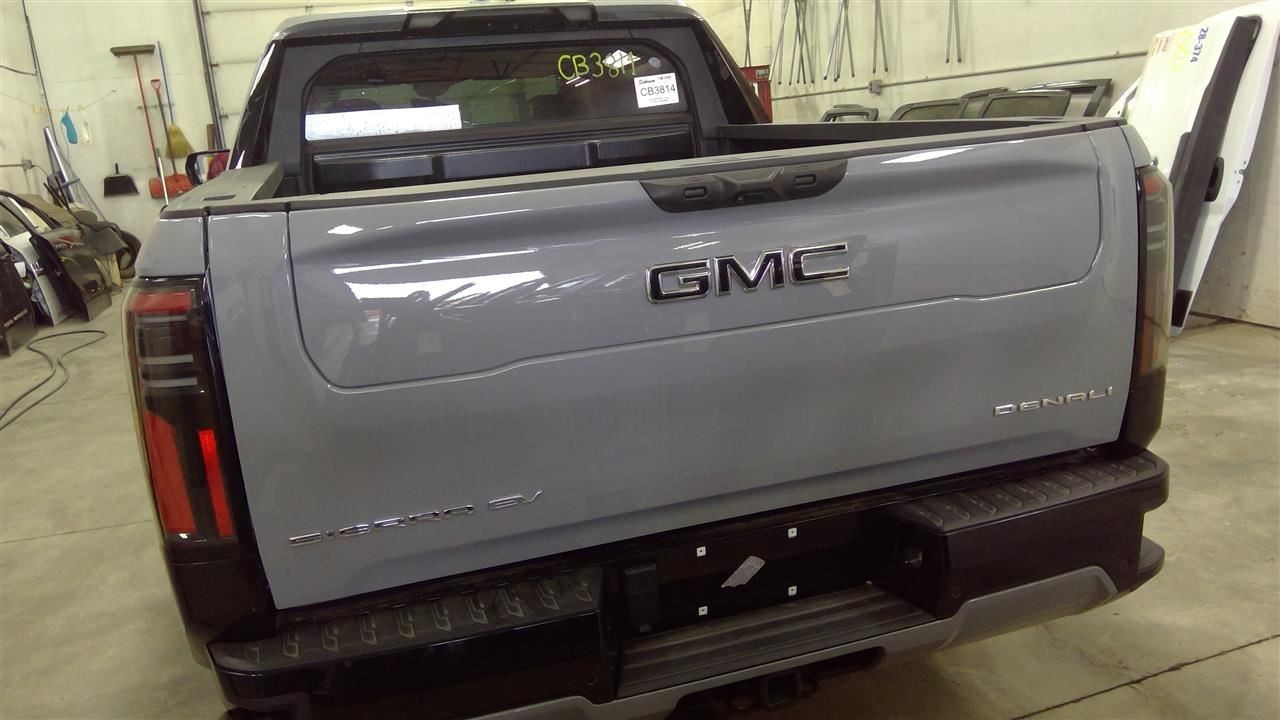 2024 GMC Sierra Denali EV Trunk/Hatch/Tailgate 3054216