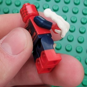 READ LEGO Marvel Spider-Man Web Printed Arms Minifigure from set 76083 SH420