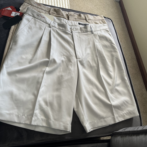 Greg Norman Shorts Mens Size 38 Beige Khaki NWT Golf Shorts Lot Of 2