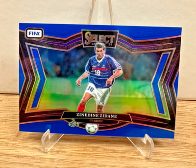 2024-25 Panini Select Fifa Zinedine Zidane Blue Prizm - Frankreich