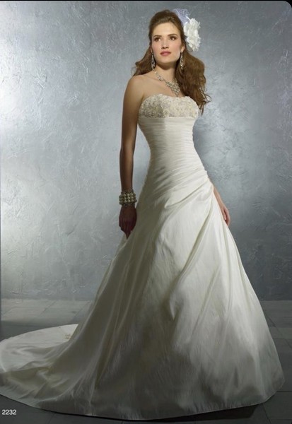 Ivory Strapless pearl detail A-Line Satin Wedding Dress Alfred Angelo 2232 UK10