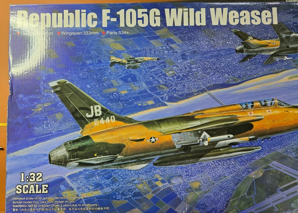 Trumpeter 02202 - Republic F-105 G Wild Weasel, 1:32 - NEU