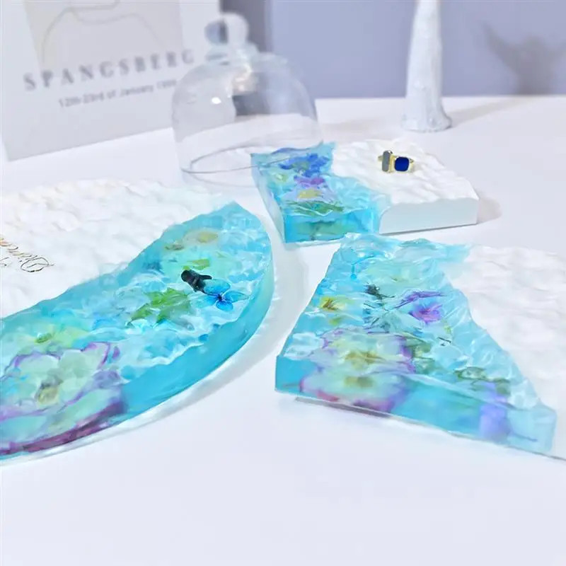 DIY Mold for Water Ripple Epoxy Resin Trays in Square & Round Silicone