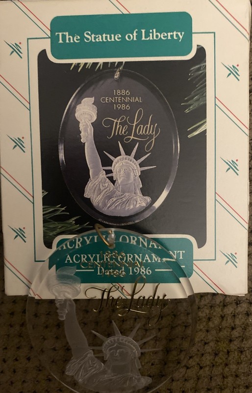 Vintage Hallmark Keepsake Acrylic Ornament The Statue Of Liberty 1986