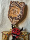 2025 David Durbin Una Mas Cerveza Bobble Head Satan Fiesta Medal — photo 3