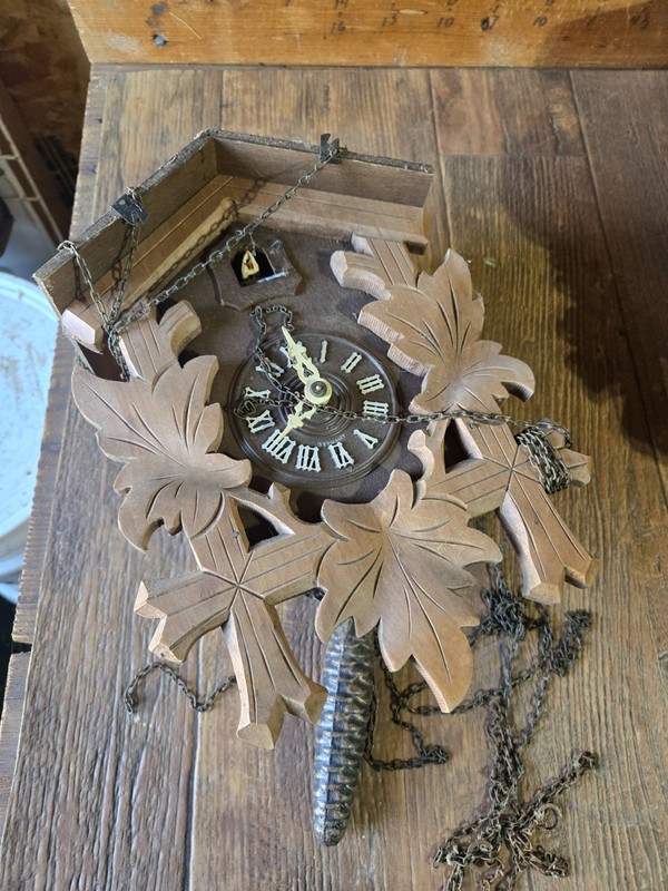 cuckoo clocks vintage