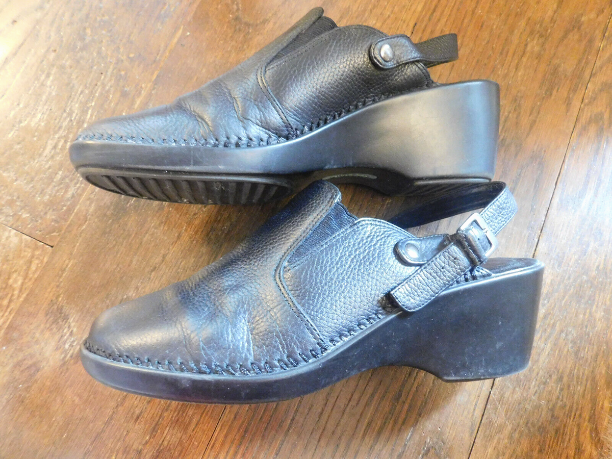 Easy Spirit Black Pebble Leather Wedge Clogs Mules Slingback