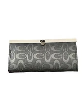 Women's 6 Slot Wallet- Grey, Size 7.5 x 3.5 in