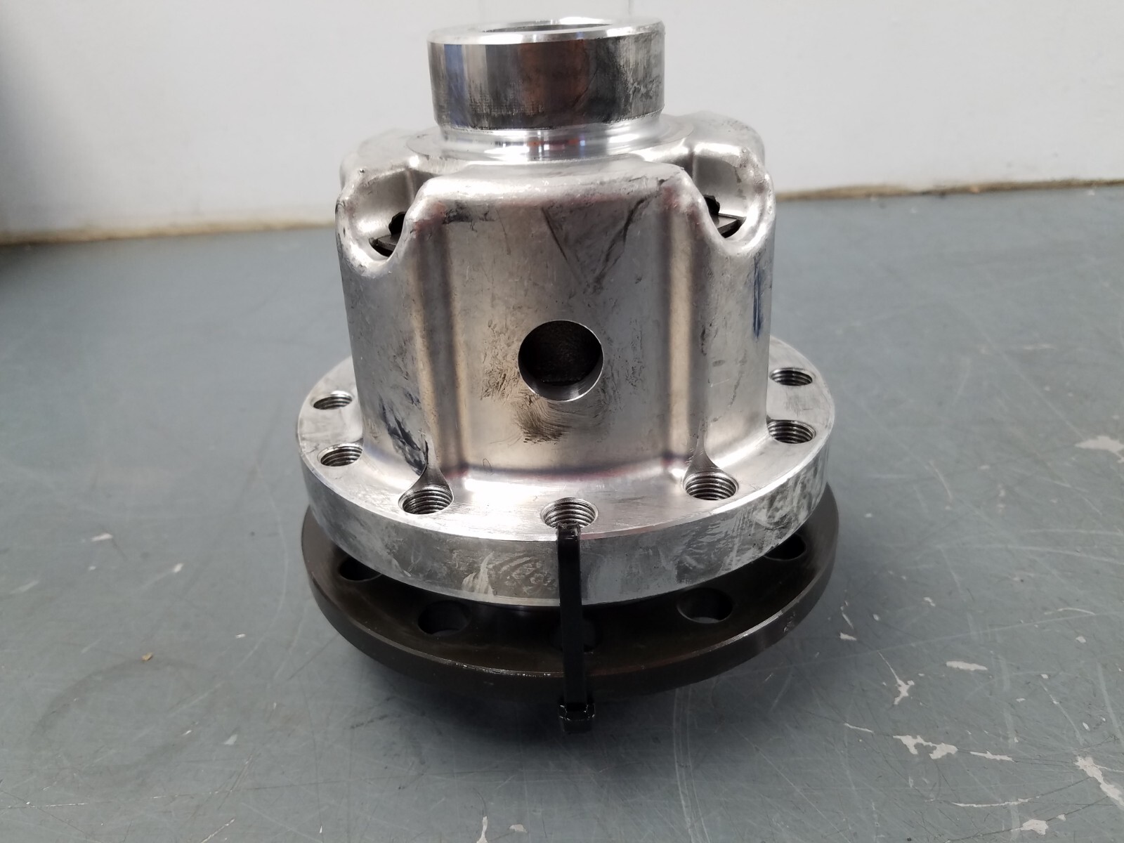 Lamborghini Aventador OEM Rear Differential Carrier #7625 B5