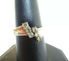 Stunning 925 Sterling Solid Silver Ring with CZ