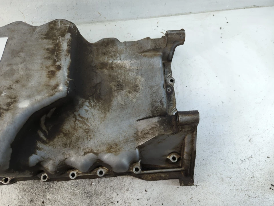 Pan de aceite del motor Honda Pilot C30JT 2003-2004 Foto 3 de 4