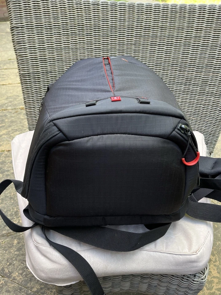 Manfrotto Pro Light Camera Backpack RedBee-210 for DSLR/Camcorder - Black - VGC - Image 3 of 4